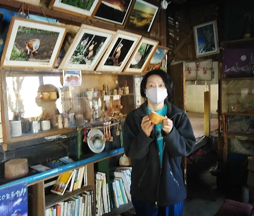 「名残り雪の峠」の写真 1枚目