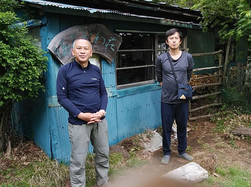 この小屋を目指してきました