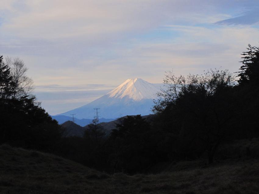 富士山に雪